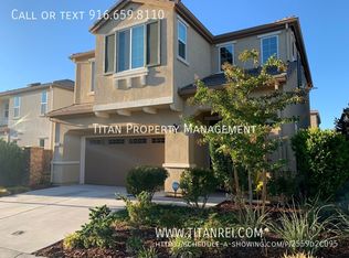 1033 Oakbriar Cir, Roseville, CA 95747