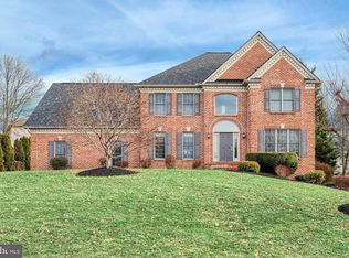 833 Heritage Hills Dr, York, PA 17402