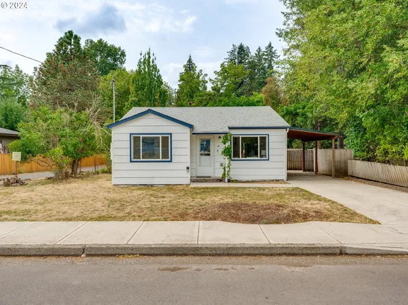 421 SW Brockwood Ave, McMinnville, OR 97128