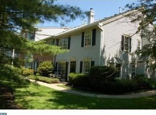 2 Chambord Ct, Hamilton, NJ