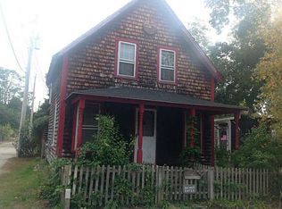 58 Cypress St, Riverside, RI 02915