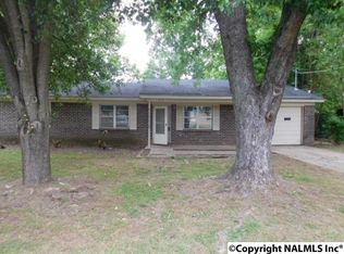 2214 Wimberly Rd NW, Huntsville, AL 35816