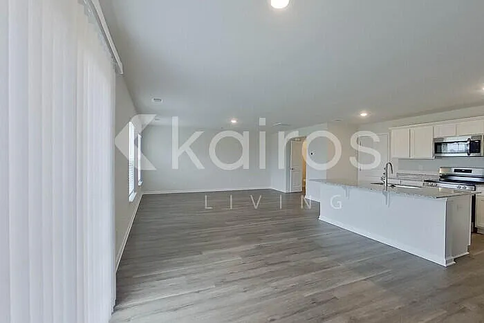 47 Springdale Rd — Photo 5
