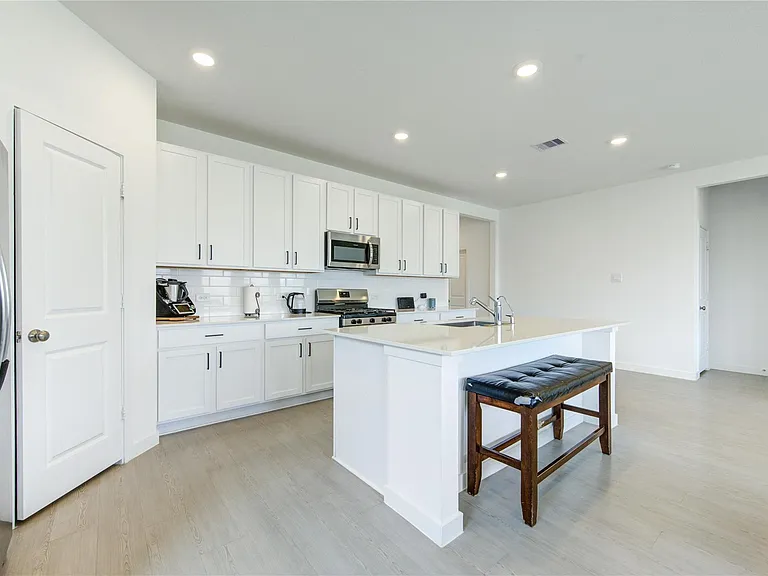 21614 Springhill Grove Ln — Photo 19