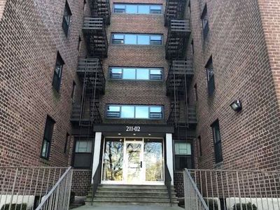 211-02 73rd Ave #5J, Queens, NY, 11364
