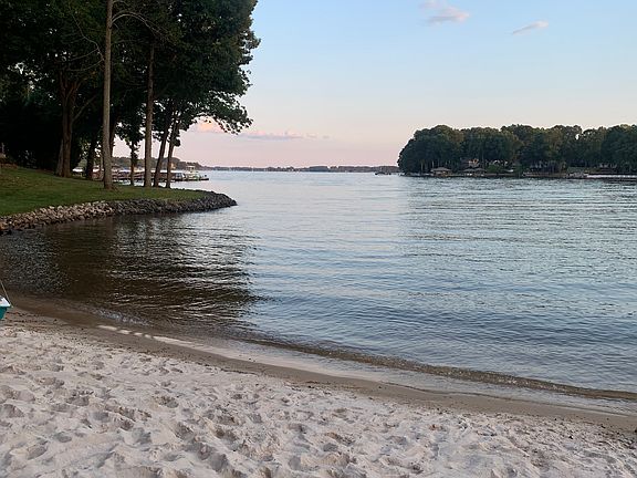  Private beach 