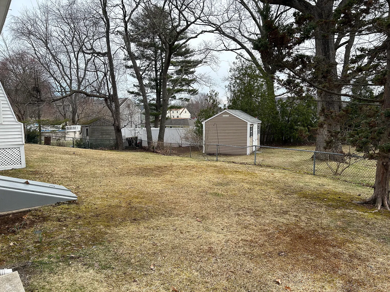 3 bed, 988 sqft, $2,500 — Photo 3