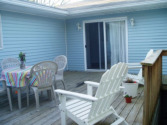 Two large back decks