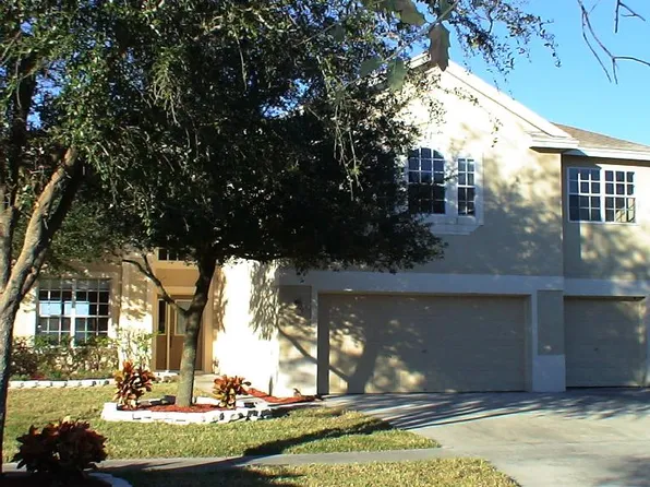 7215 Colonial Lake Dr, Riverview, FL 33578