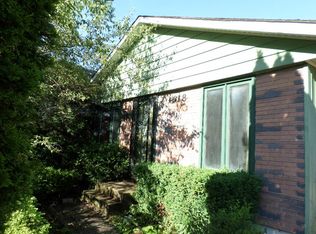 1618 N Poplar Ave, Round Lake Beach, IL 60073