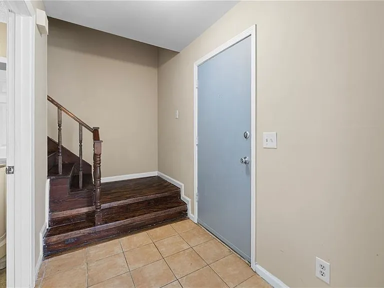 2898 Lakemont Dr SW — Photo 11
