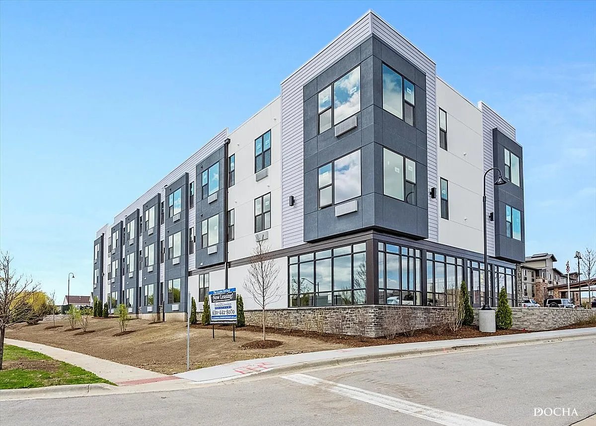 1 bed, 775 sqft, $2,000 — Photo 1