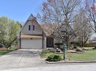 1112 S Carriage Pl, Springfield, MO 65809