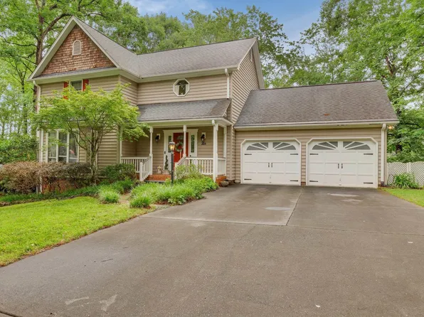 304 Oak Brook Way, Taylors, SC 29687