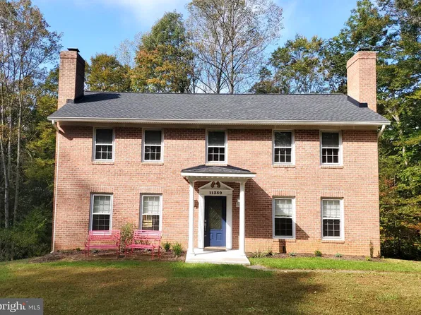 11350 Oakhurst Ln, Woodbridge, VA 22192