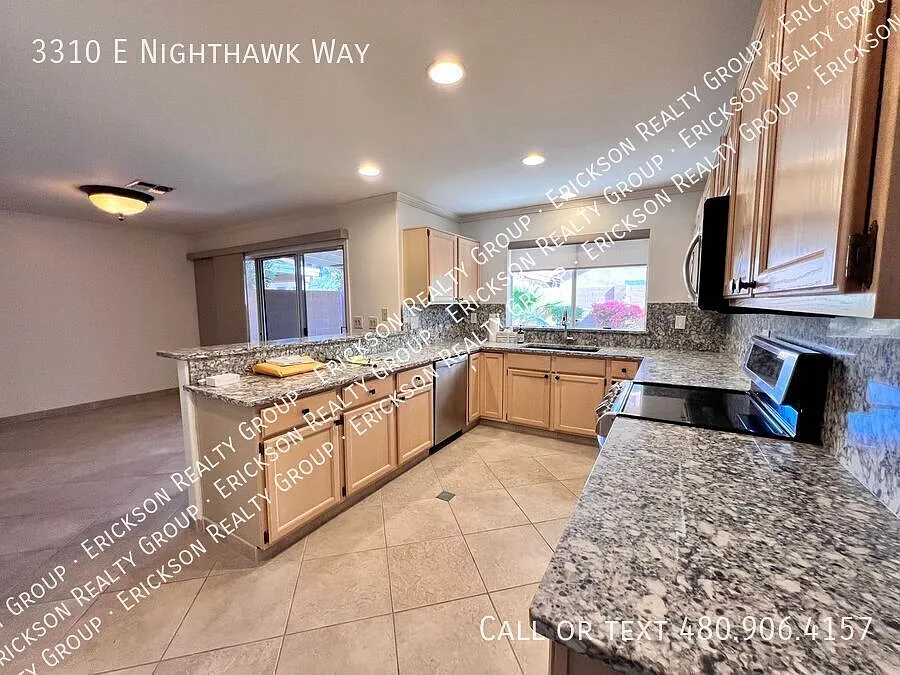 Ahwatukee Charmer! — Photo 3
