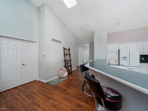 3rd image of 7142 Corniche St NW