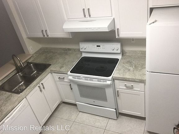 4th image of 6820 Southgate Blvd APT 106