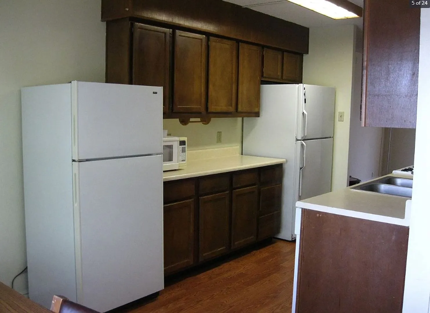Morris 1227 Pinecone Dr — Photo 3