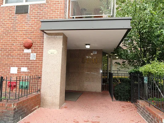 Sold by Properties Logan Inc | media 4