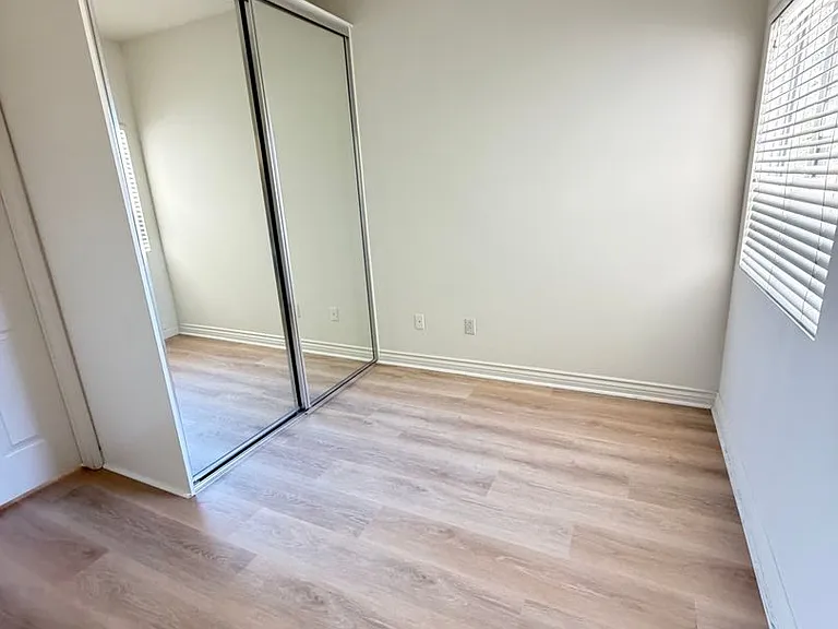 9 Skyflower Ln — Photo 13