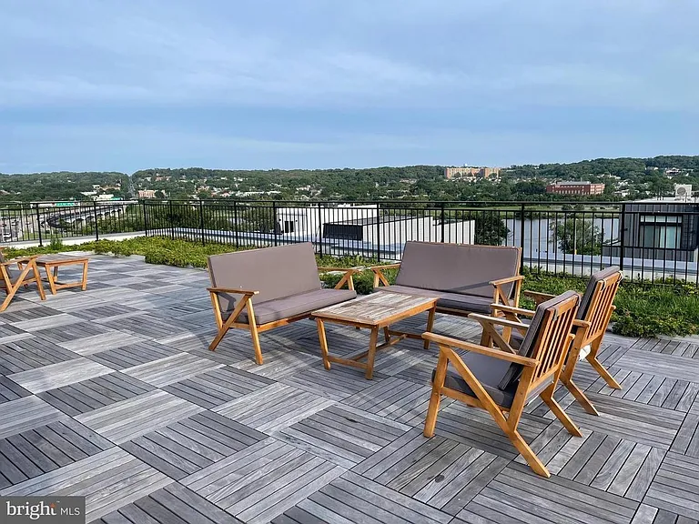 1512 K St SE #6 — Photo 12