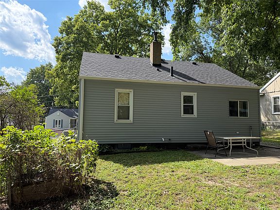 5th image of 2801 Cambridge St