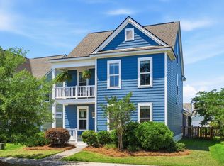 1827 Gammon St, Charleston, SC 29414