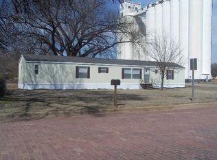 1120 Main St, Kiowa, KS 67070