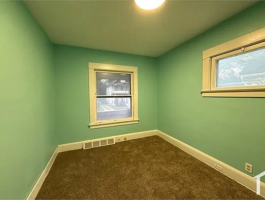 2 bed, $1,075 — Photo 3