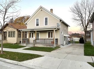 1329 Monroe Ave, Racine, WI 53405