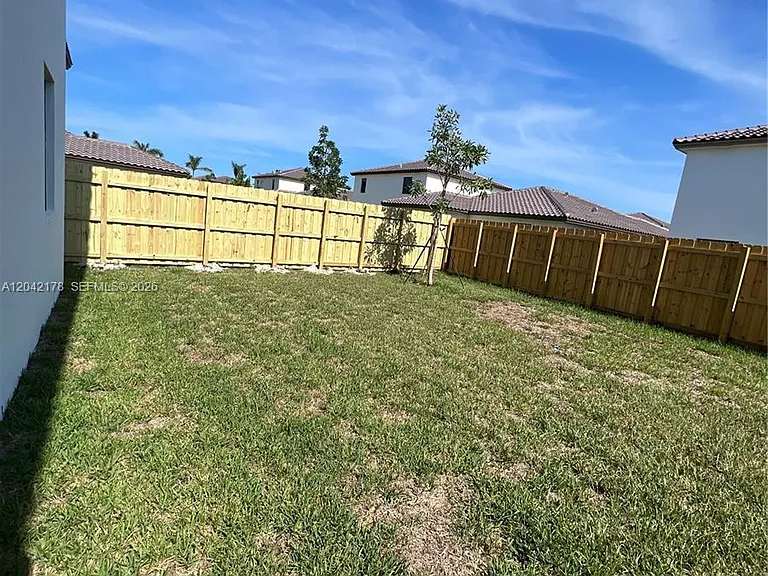 11945 SW 240th St — Photo 21