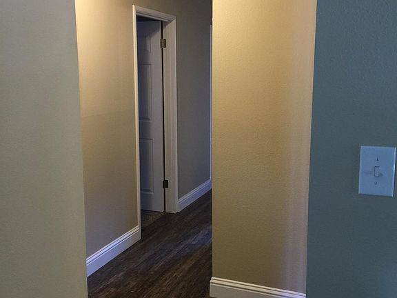 2nd image of 1816 Silverwood Ave