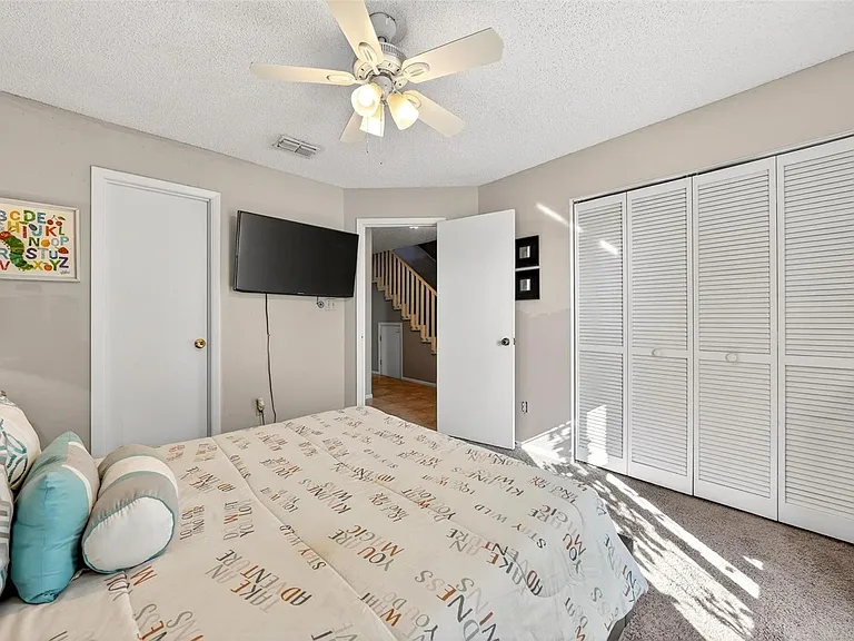 1300 Woodman Way — Photo 6