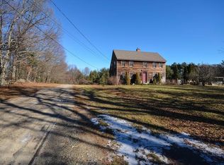 27 Burnap Rd, Sutton, MA 01590