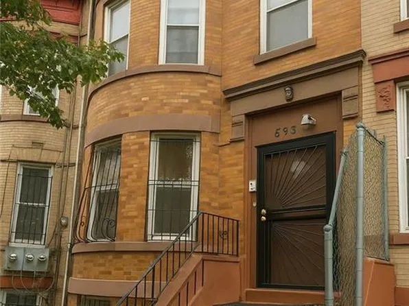 693 Georgia Avenue image 1 of 31