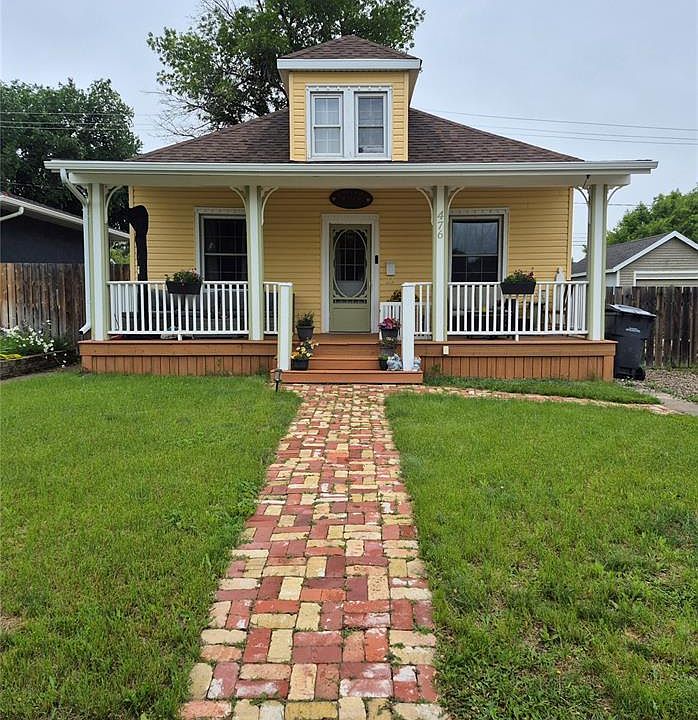 1st image of 476 9th AVENUE NE