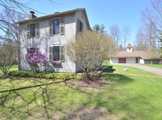10 Audubon Ln, Poland, OH 44514