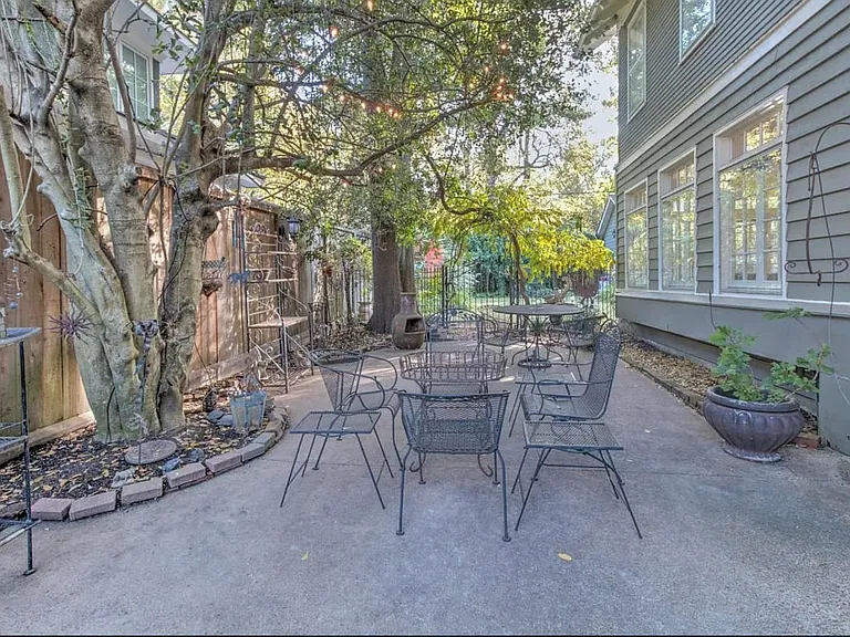 1515 Goodbar Ave — Photo 20