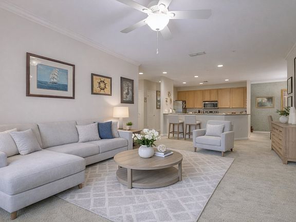4th image of 5936 W Poplar Springs Cir #2305