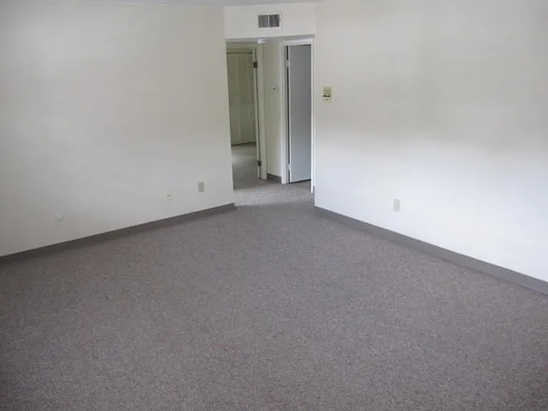 7816 Sailor Pl — Photo 6