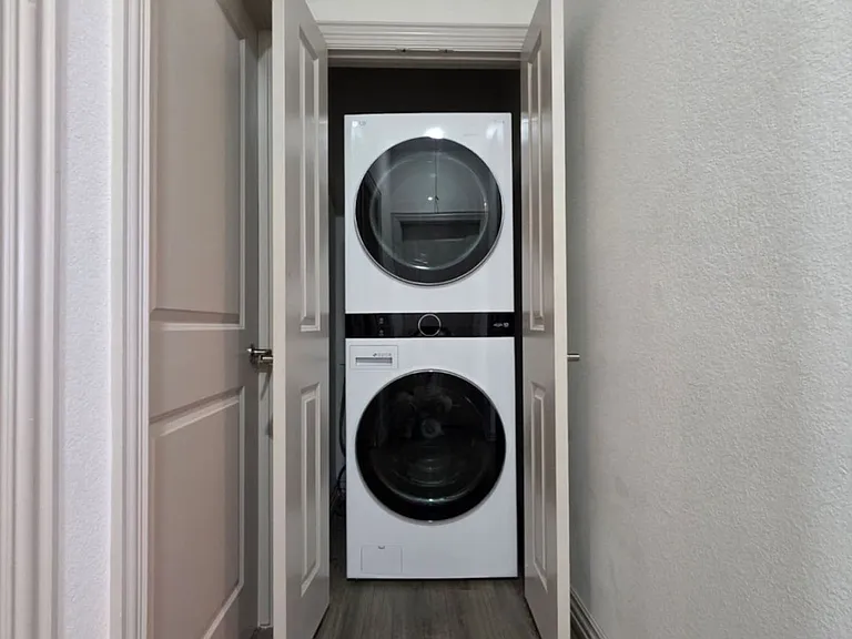 Washer/Dryer