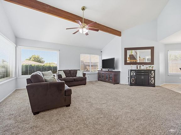 4th image of 1150 Redwood Ct
