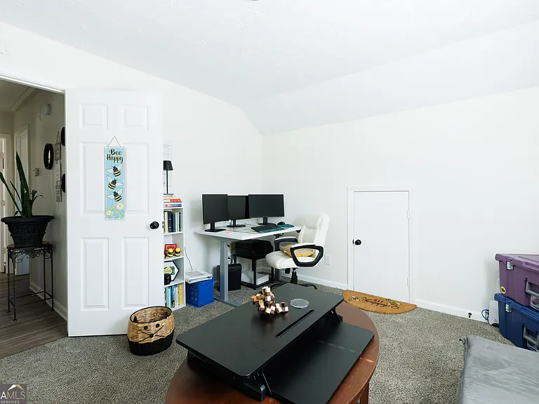 45 Chandler Field Dr — Photo 16