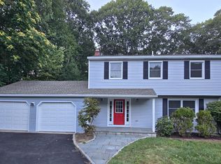 63 Troiano Rd, Hamden, CT 06518