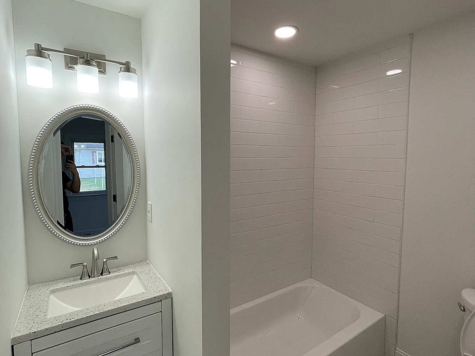 20 Morgan Ave — Photo 2