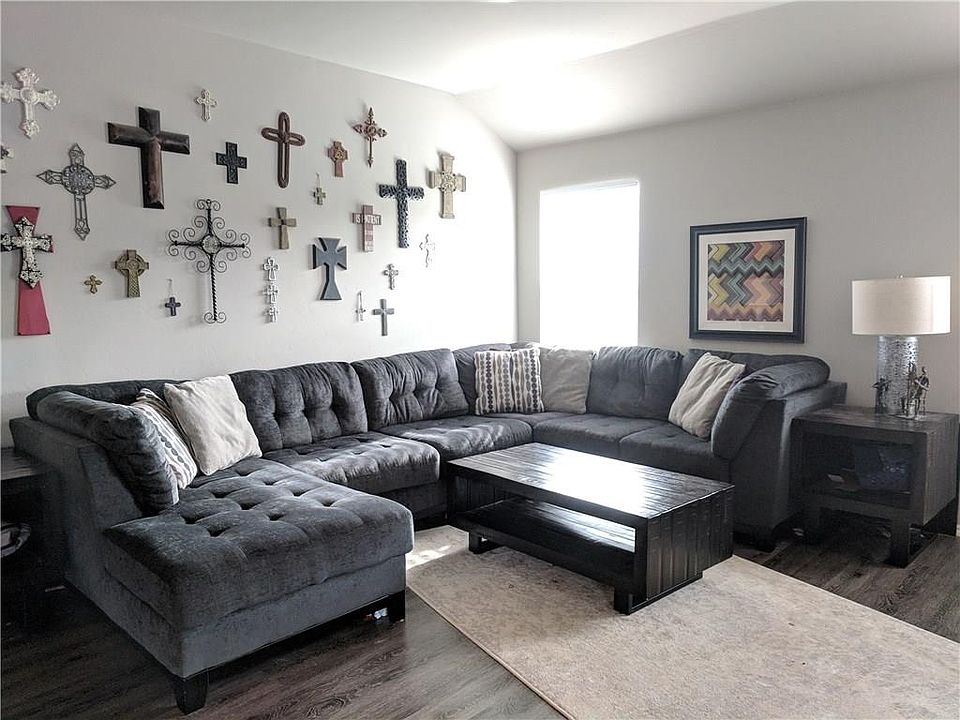 1st image of 9633 Kindsey Ave