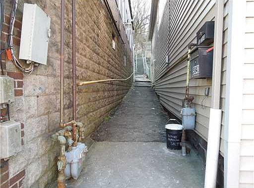 2nd image of 5843 & 5845 Washington Ave