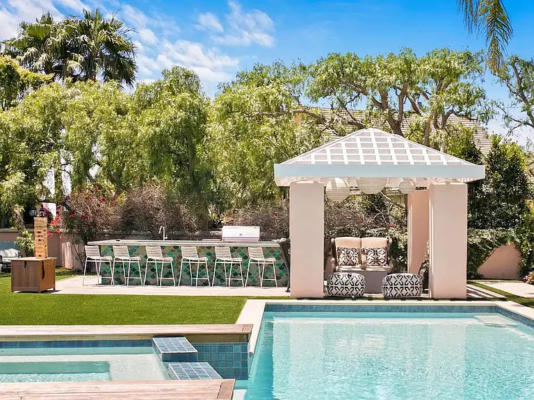 Luxury outdoor space and plenty of room for gathering.