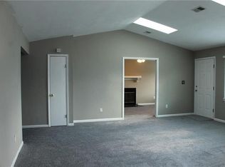 1040 Kane St, Norfolk, VA 23513